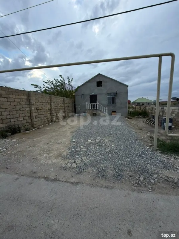 Satılır 3 otaqlı həyət evi 80 m²