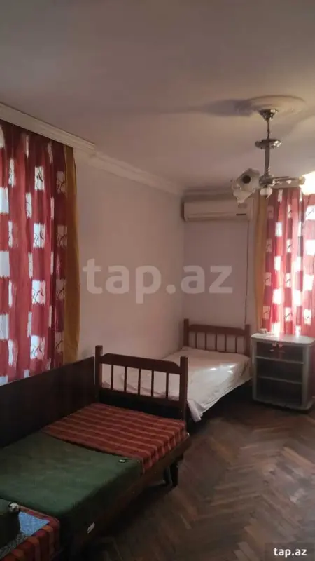 Kirayə verilir 4 otaqlı mənzil 70 m²