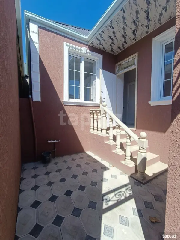 Satılır 2 otaqlı həyət evi 55 m²