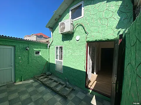 Satılır 2 otaqlı həyət evi 50 m² — Bakı, Binəqədi 2 otaq 50.00 m²