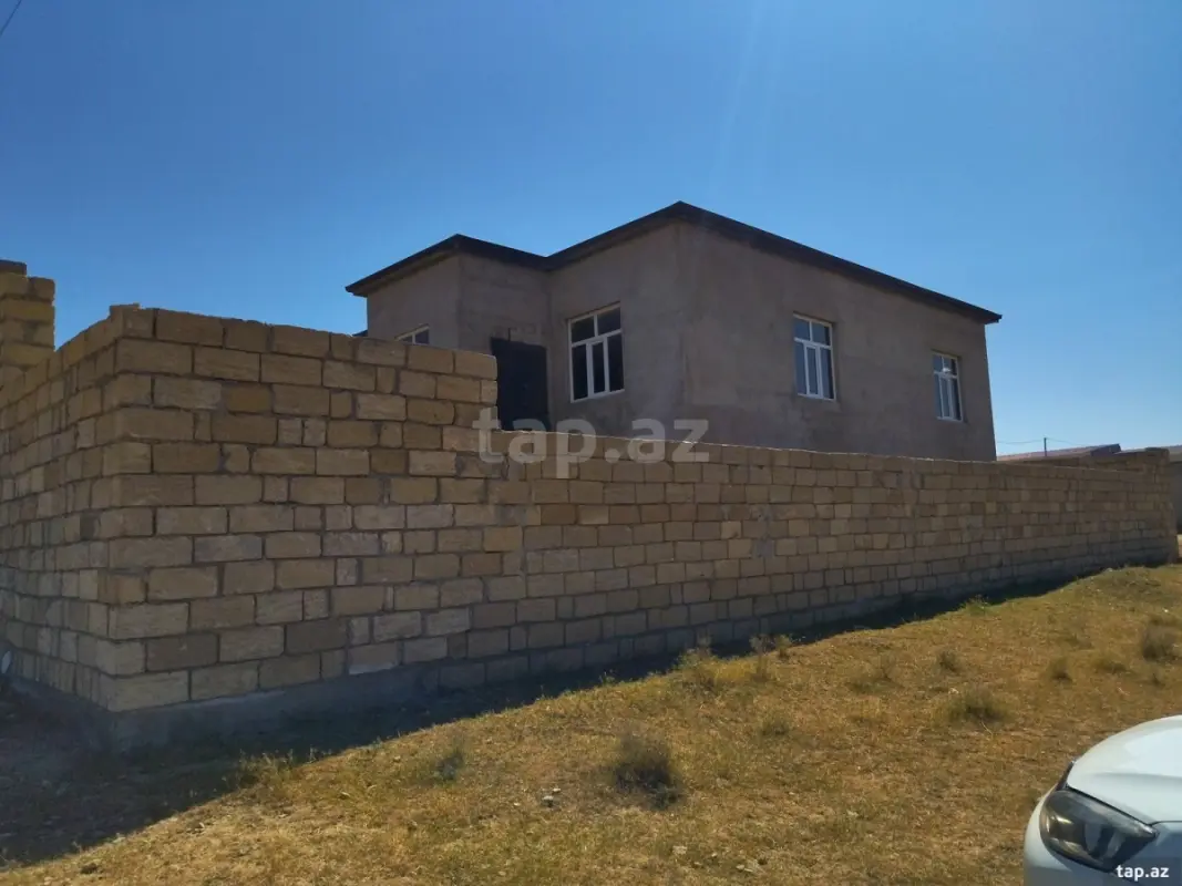 Satılır 3 otaqlı həyət evi 120 m²