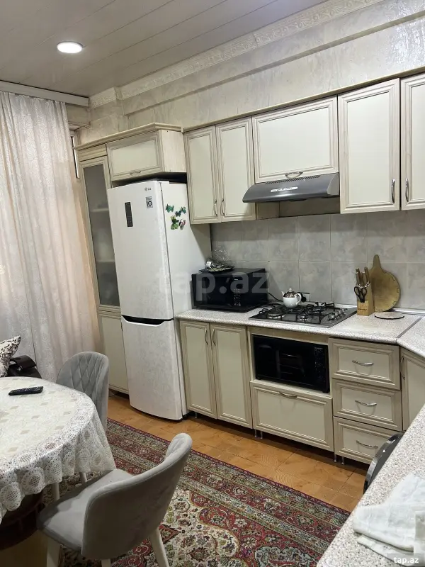 Satılır 3 otaqlı yeni tikili 116 m²