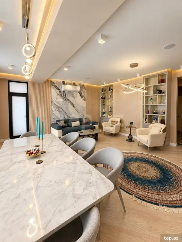 Kirayə verilir 4 otaqlı yeni tikili 160 m²