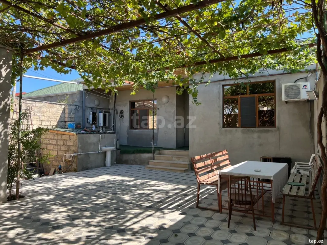 Satılır 3 otaqlı həyət evi 110 m²