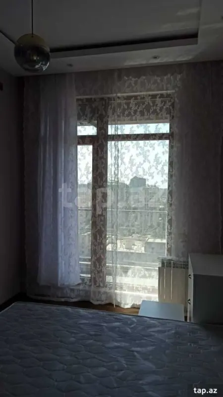 Kirayə verilir 2 otaqlı yeni tikili 50 m²