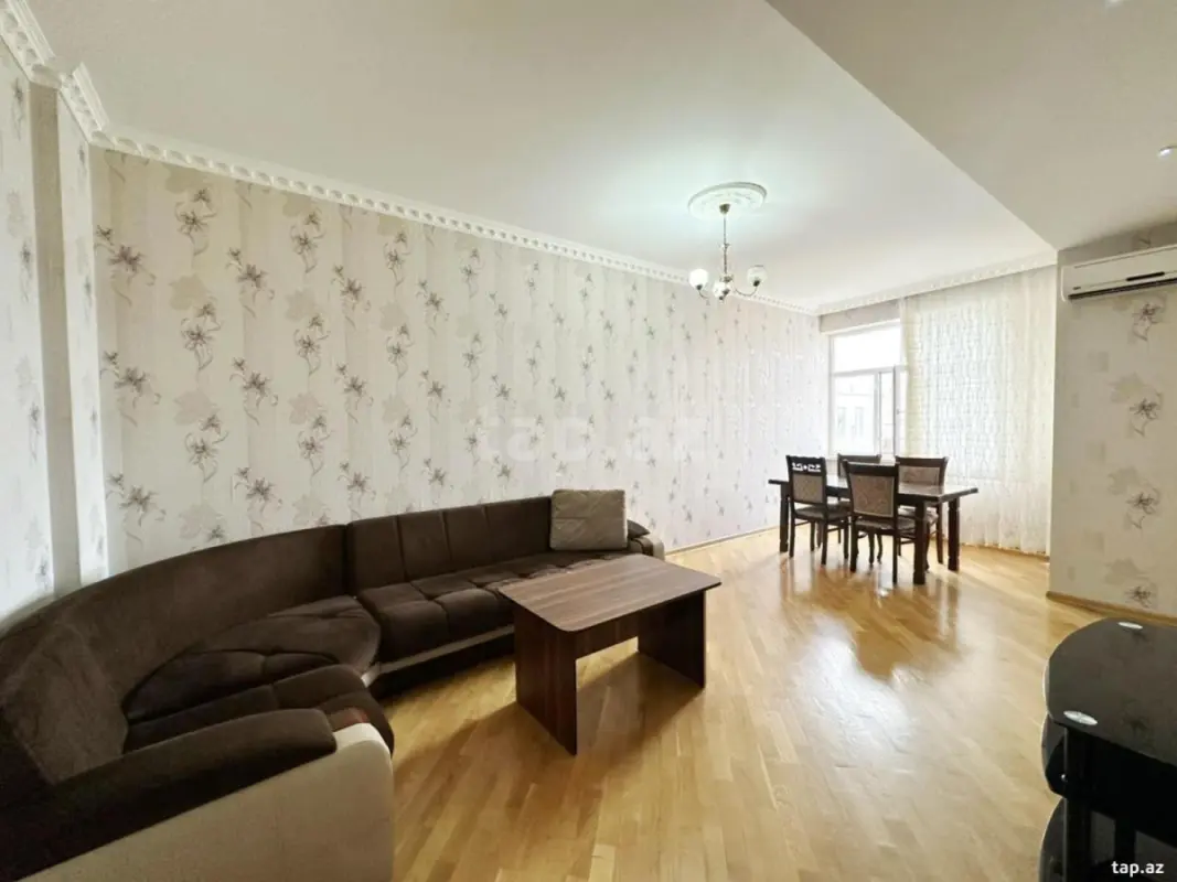 Satılır 2 otaqlı mənzil 85 m²