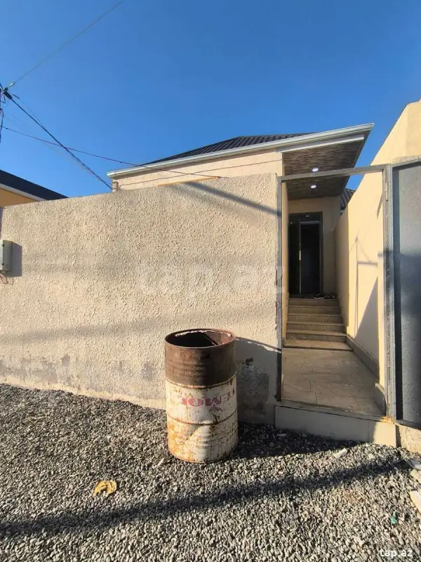 Satılır 2 otaqlı həyət evi 60 m²