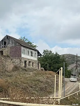 Satılır 3 otaqlı həyət evi 98 m² — Göygöl 3 otaq 98.00 m²