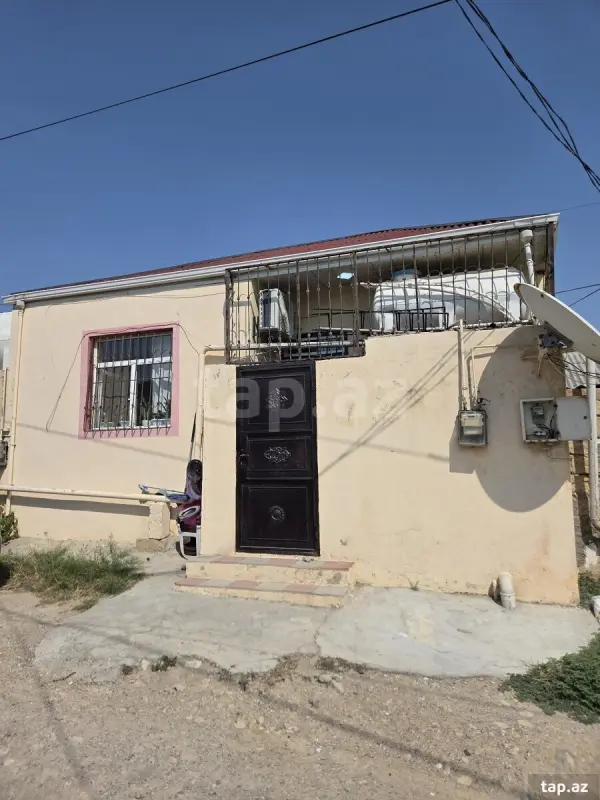 Satılır 3 otaqlı həyət evi 63 m²