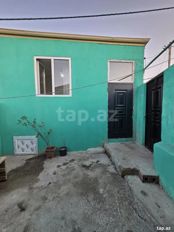 Satılır 3 otaqlı həyət evi 72 m²