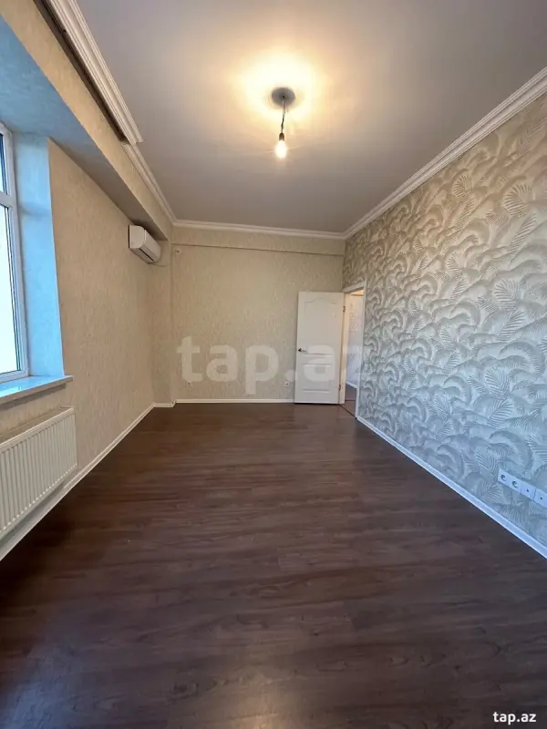 Satılır 3 otaqlı yeni tikili 80 m²