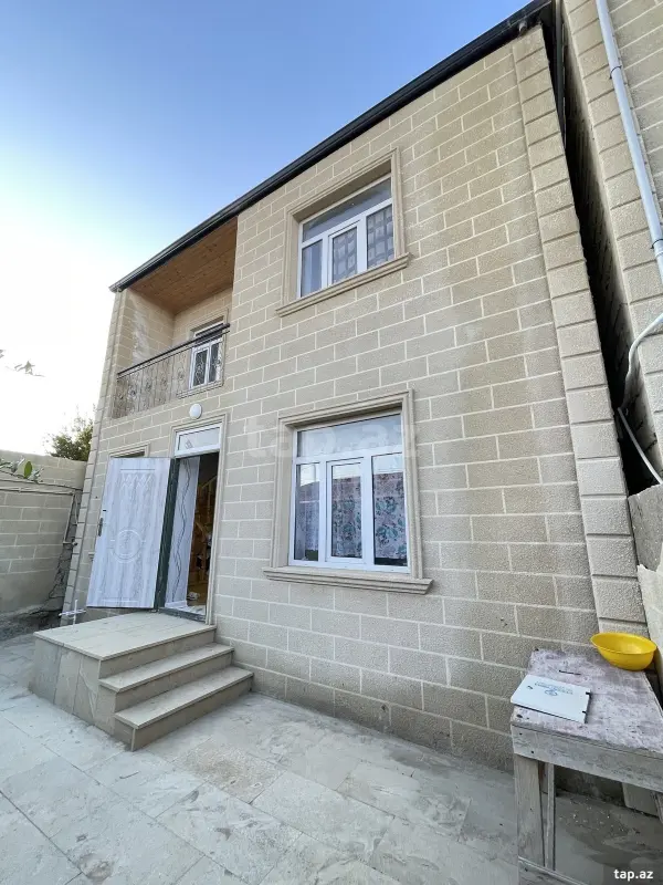 Satılır 4 otaqlı həyət evi 95 m²
