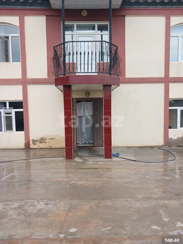 Kirayə verilir 2 otaqlı həyət evi 100 m²