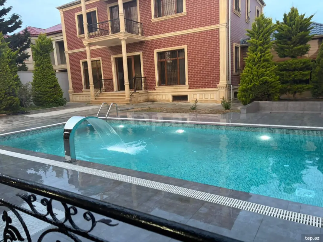 Kirayə verilir 5 otaqlı həyət evi 450 m²