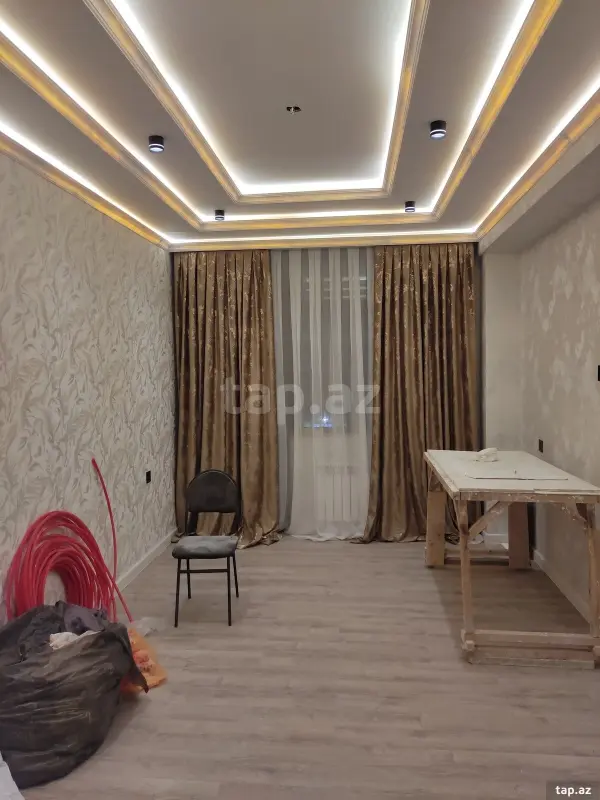 Satılır 2 otaqlı yeni tikili 64 m²