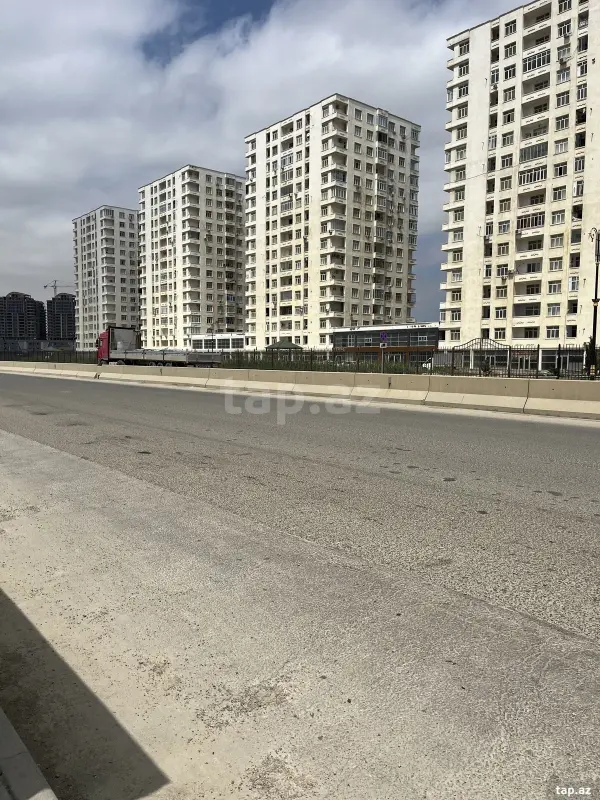 Satılır 2 otaqlı yeni tikili 56 m²