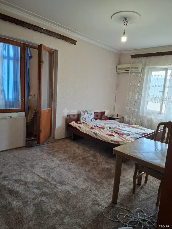 Satılır 2 otaqlı mənzil 45 m²
