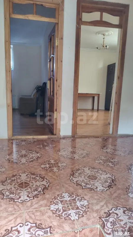 Kirayə verilir 2 otaqlı yeni tikili 50 m²