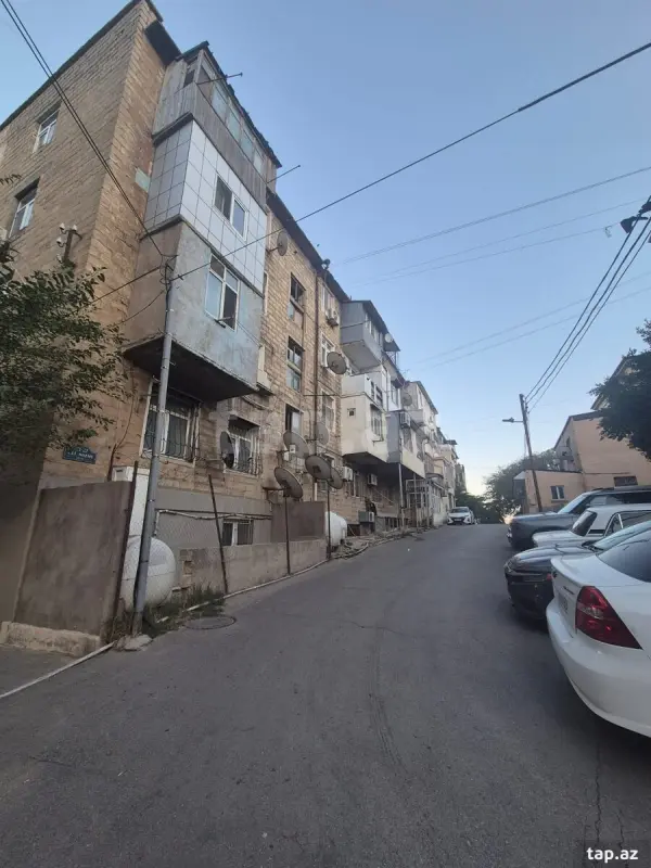 Satılır 1 otaqlı mənzil 33 m²