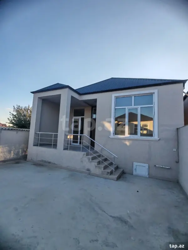 Satılır 3 otaqlı həyət evi 80 m²