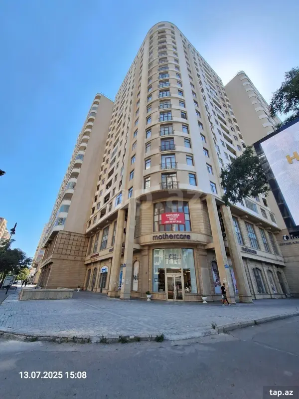 Satılır 2 otaqlı yeni tikili 91 m²