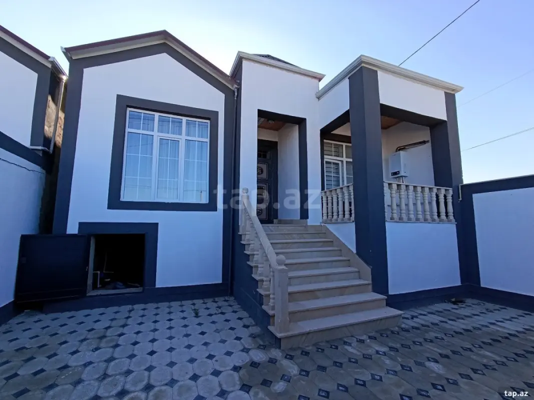 Satılır 4 otaqlı həyət evi 120 m²