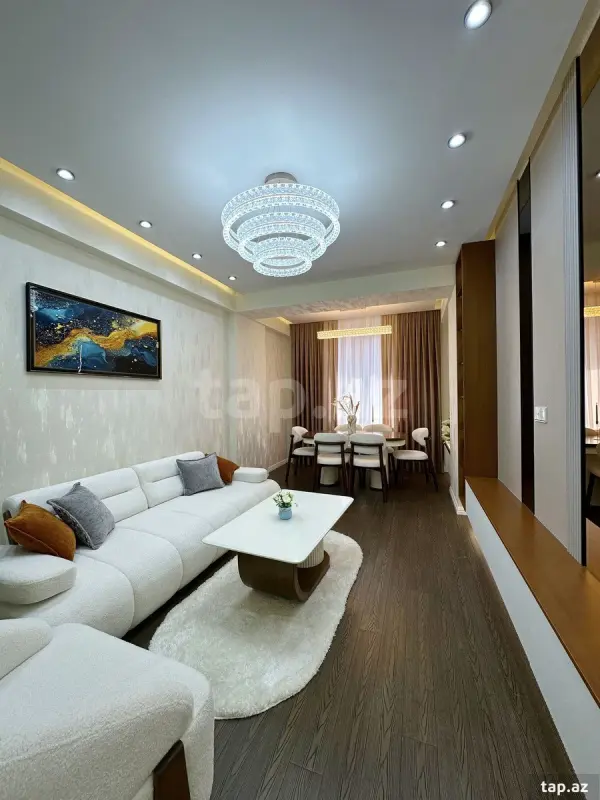 Satılır 3 otaqlı yeni tikili 108 m²