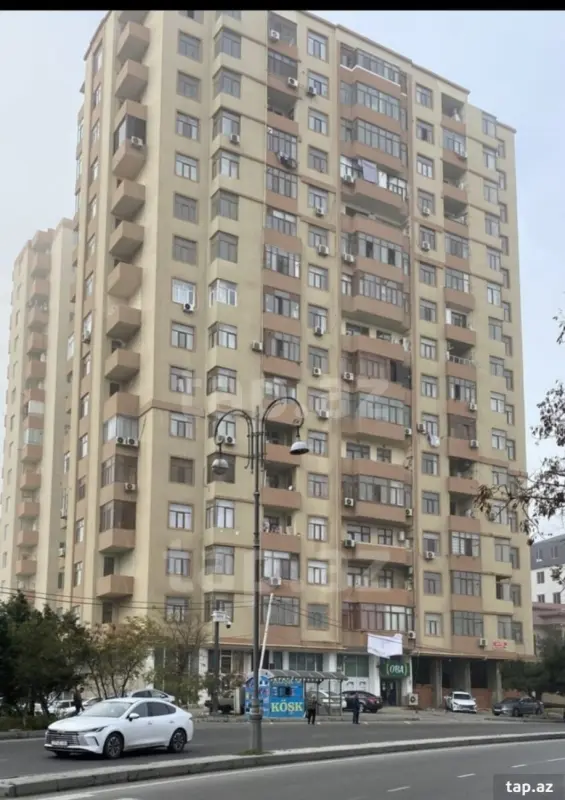 Satılır 3 otaqlı yeni tikili 148 m²