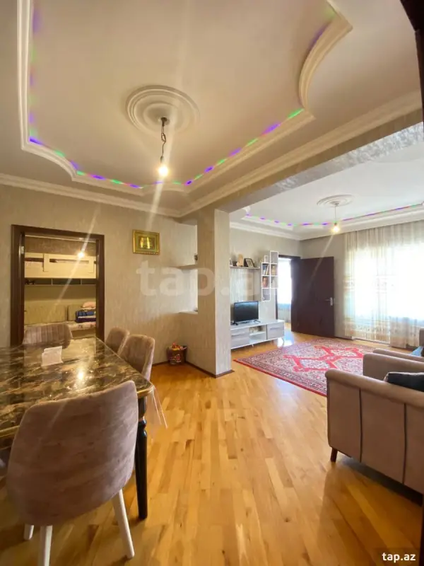 Satılır 3 otaqlı yeni tikili 76 m²