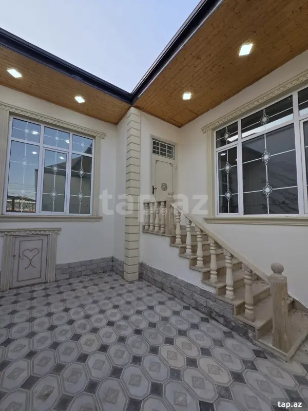 Satılır 4 otaqlı həyət evi 130 m²