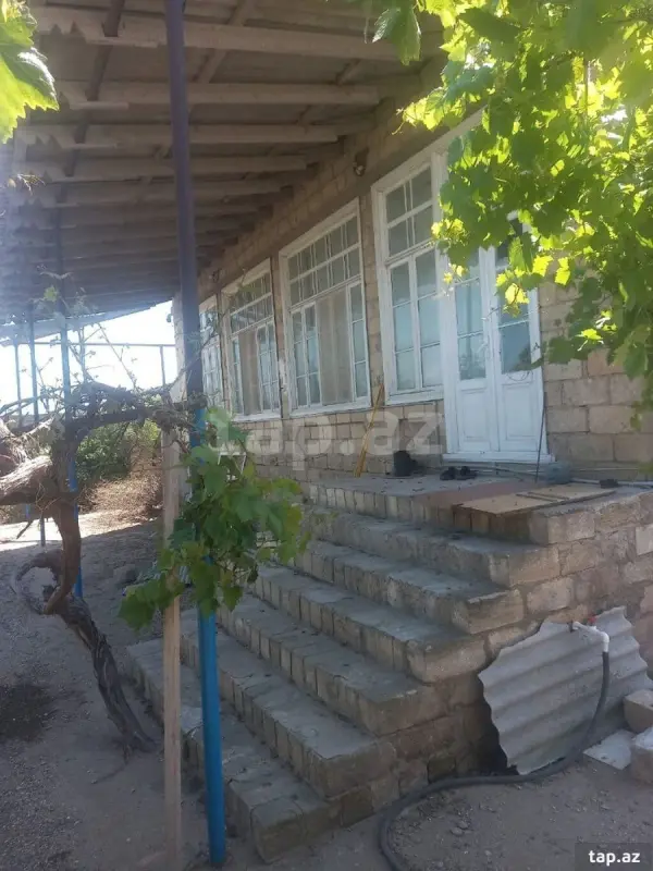 Kirayə verilir 3 otaqlı həyət evi 100 m²