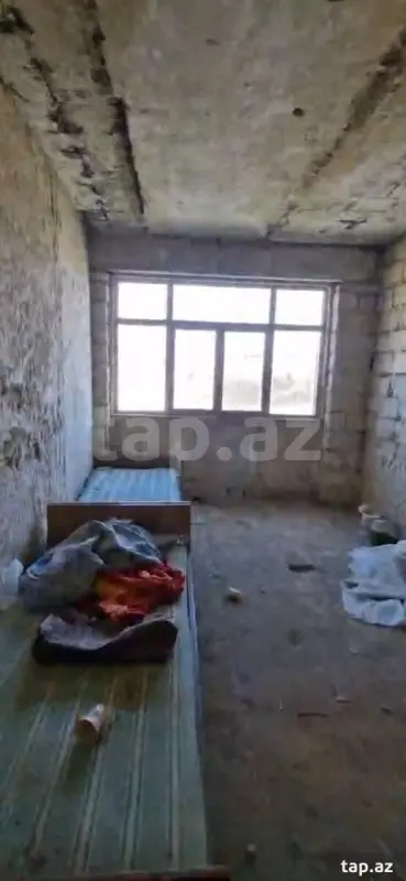 Satılır 4 otaqlı mənzil 85 m²
