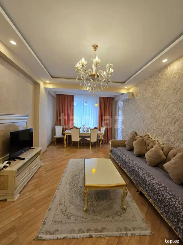 Kirayə verilir 2 otaqlı yeni tikili 102 m²