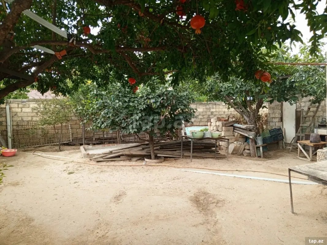 Satılır 3 otaqlı həyət evi 63 m²