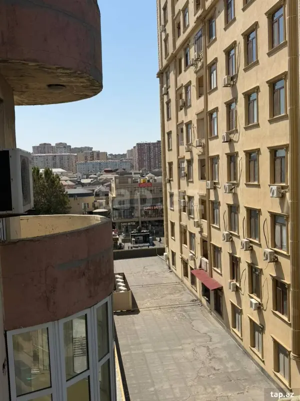 Kirayə verilir 2 otaqlı yeni tikili 80 m²