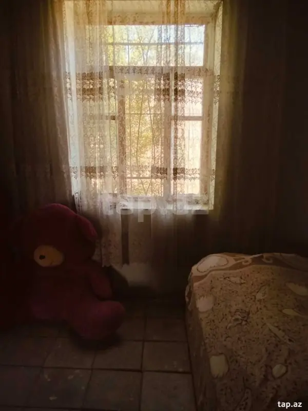 Satılır 4 otaqlı həyət evi 150 m²