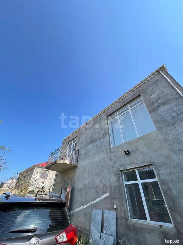Satılır 4 otaqlı həyət evi 100 m²