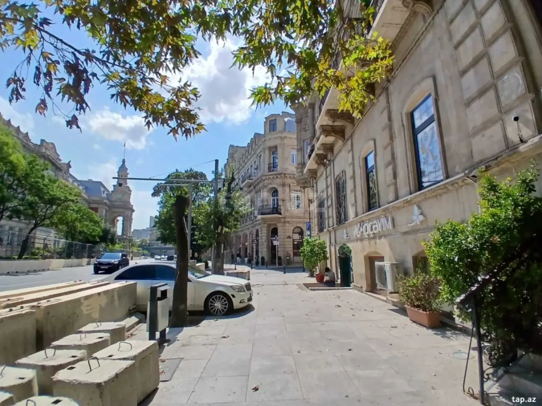Satılır 2 otaqlı mənzil 45 m²
