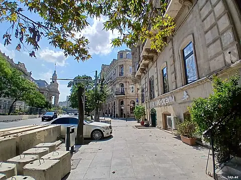 Satılır 2 otaqlı mənzil 45 m² — Bakı 2 otaq 45.00 m²