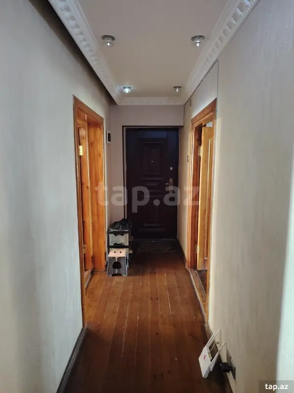 Satılır 3 otaqlı mənzil 70.1 m²