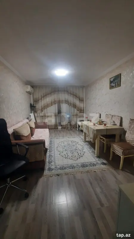 Satılır 2 otaqlı mənzil 52 m²