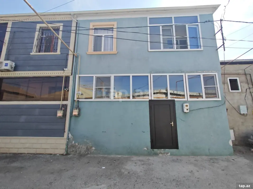 Satılır 4 otaqlı həyət evi 75 m²
