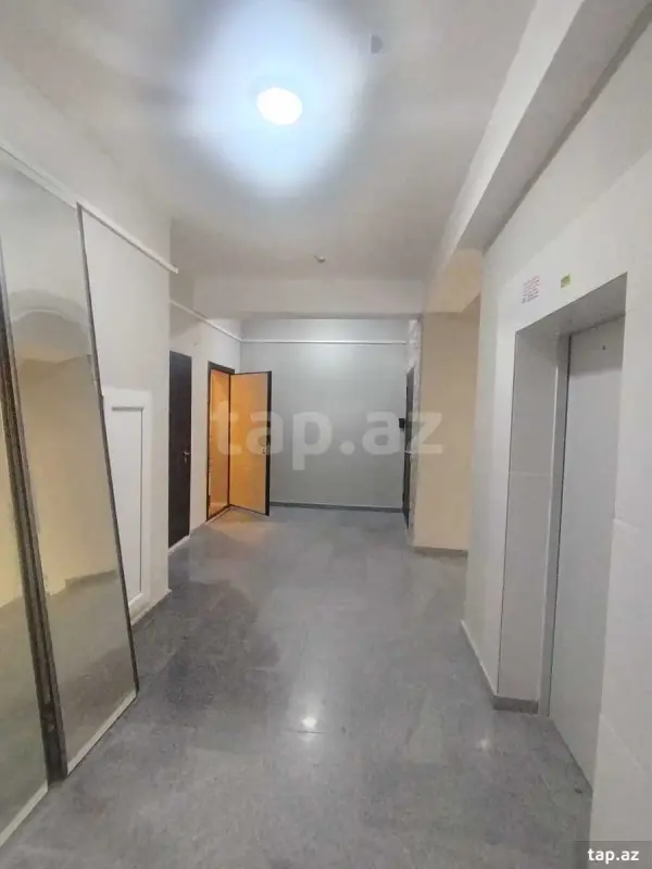 Satılır 2 otaqlı yeni tikili 73 m²