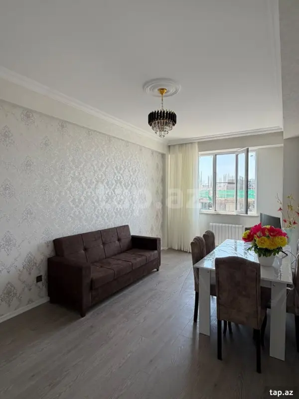 Kirayə verilir 2 otaqlı yeni tikili 65 m²