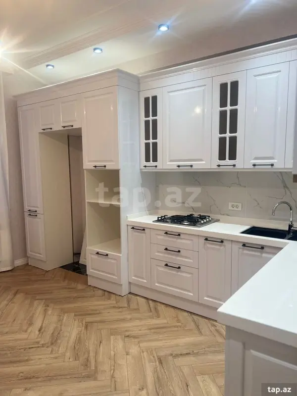 Satılır 3 otaqlı yeni tikili 90 m²