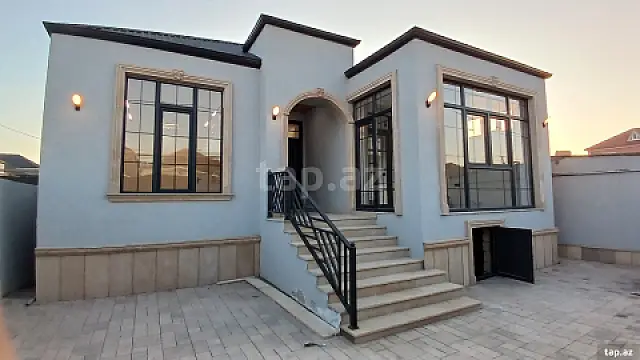 Satılır 4 otaqlı həyət evi 120 m² — Bakı 4 otaq 120.00 m²