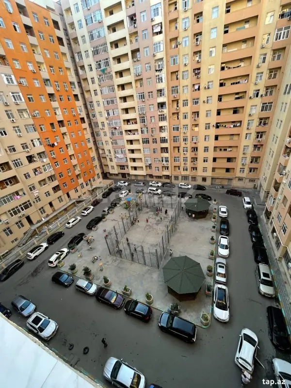 Satılır 2 otaqlı yeni tikili 65 m²