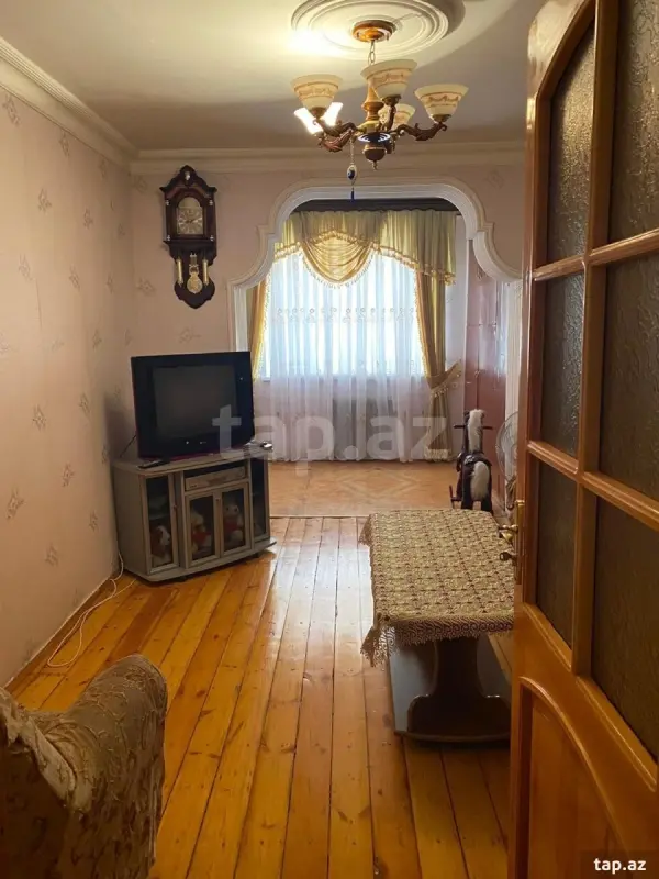 Kirayə verilir 2 otaqlı mənzil 55 m²