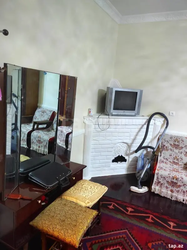 Kirayə verilir 2 otaqlı həyət evi 75 m²