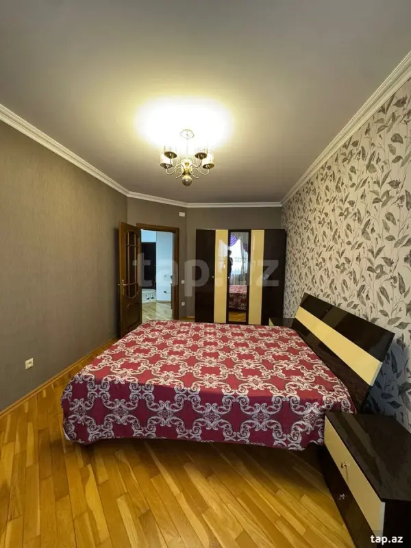 Kirayə verilir 3 otaqlı yeni tikili 75 m²